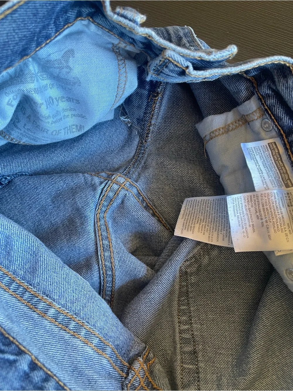 Levi's 505 Blue Denim Cutoff Raw Hem High Waisted Jean Shorts W33 Med